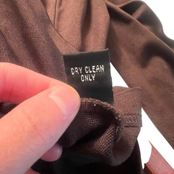 Linda Allard by Ellen Tracy brown silk blend turtle neck top - Picture 5 of 8